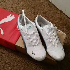 Sneakers. (worn twice)